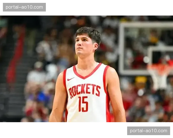 火箭谢泼德三分命中率42.2% 化身空间型后卫补短板