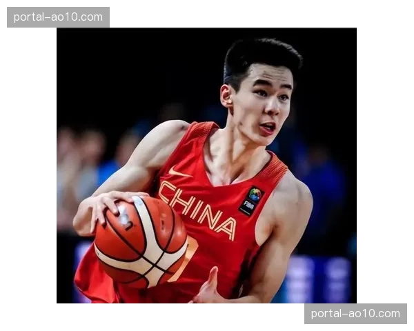 同曦郭昊文场均得分升至20.8分 核心离队后成功扛起进攻大旗